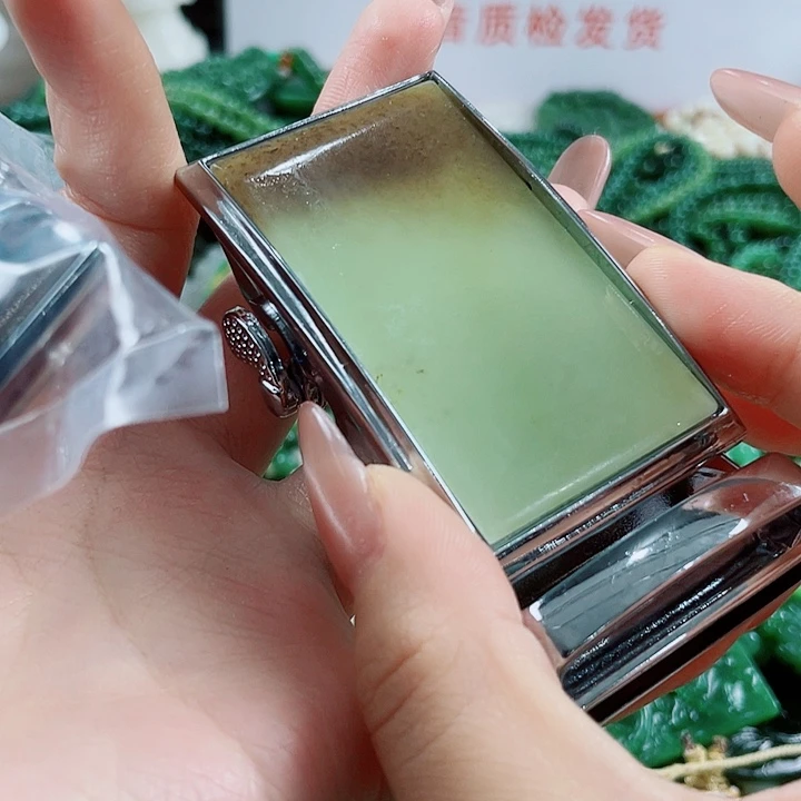 未镶嵌和田玉挂件