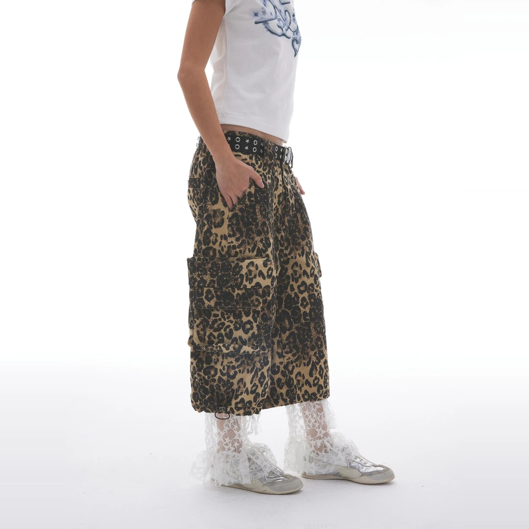 “钻石丛林”| eeee满钻豹纹重工小众夏季短裤七分裤baggy裤