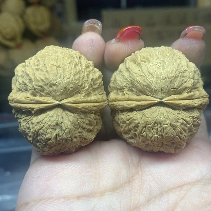 会****吊坠文玩核桃88麒麟狮子头