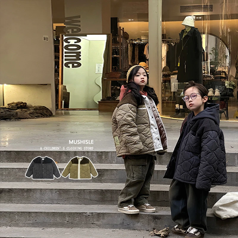 阿又男童冬季撞色拼接V领儿童复古保暖潮外套83297D