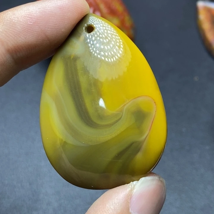 玛瑙/玉髓颈饰未镶嵌壹**乖