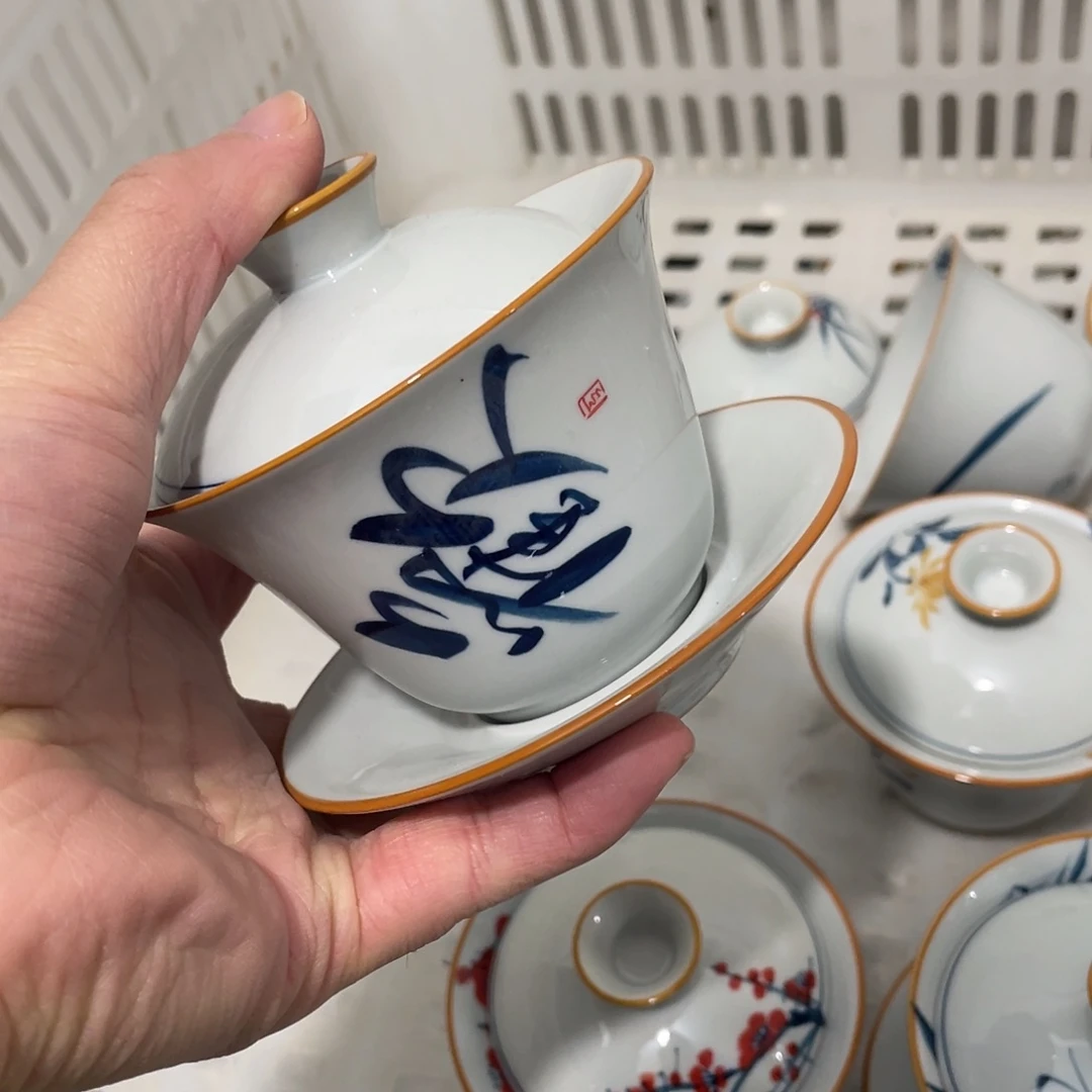 釉下手绘茶具，大瑕