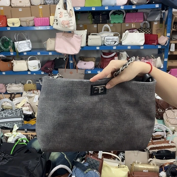 塑料85健健康康平平安安