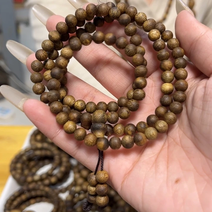 沉香手串0.6圆珠多圈多样性发1