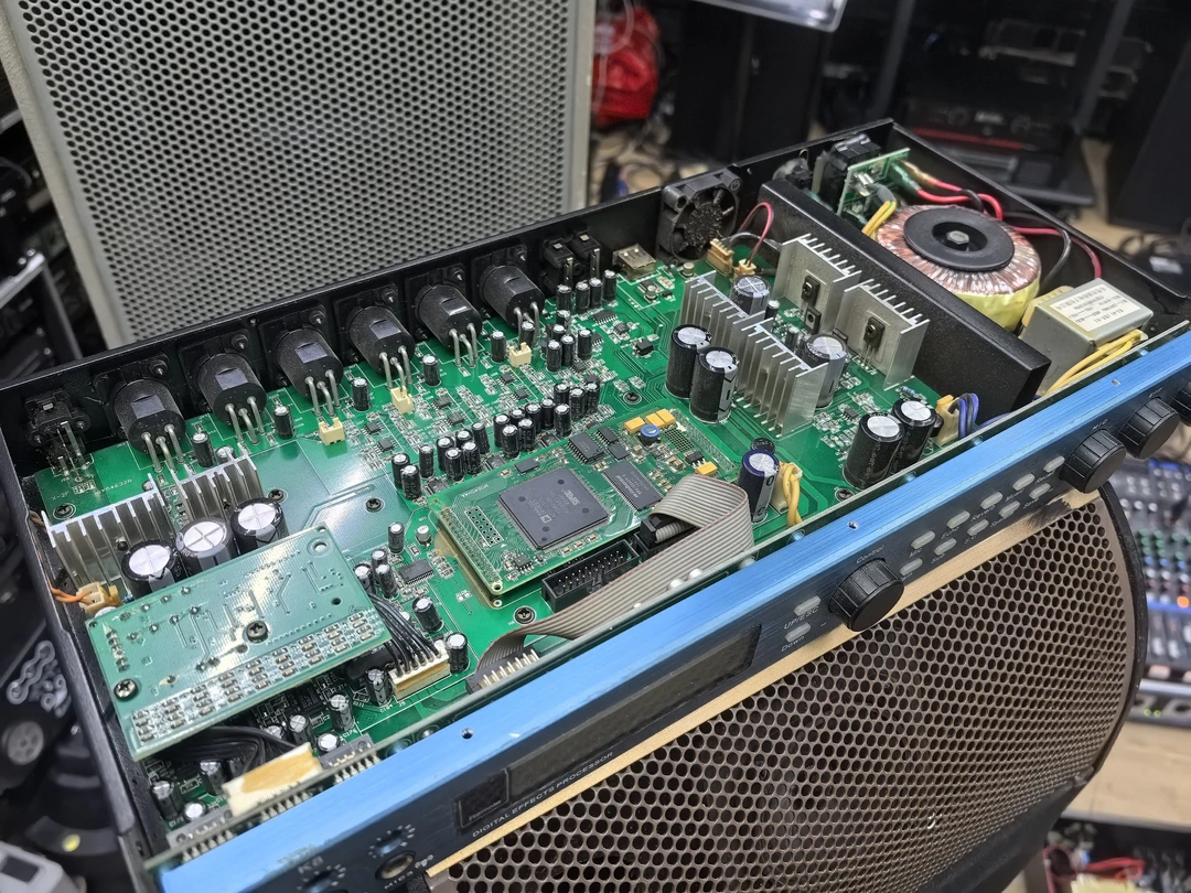 效果器一台，不包邮