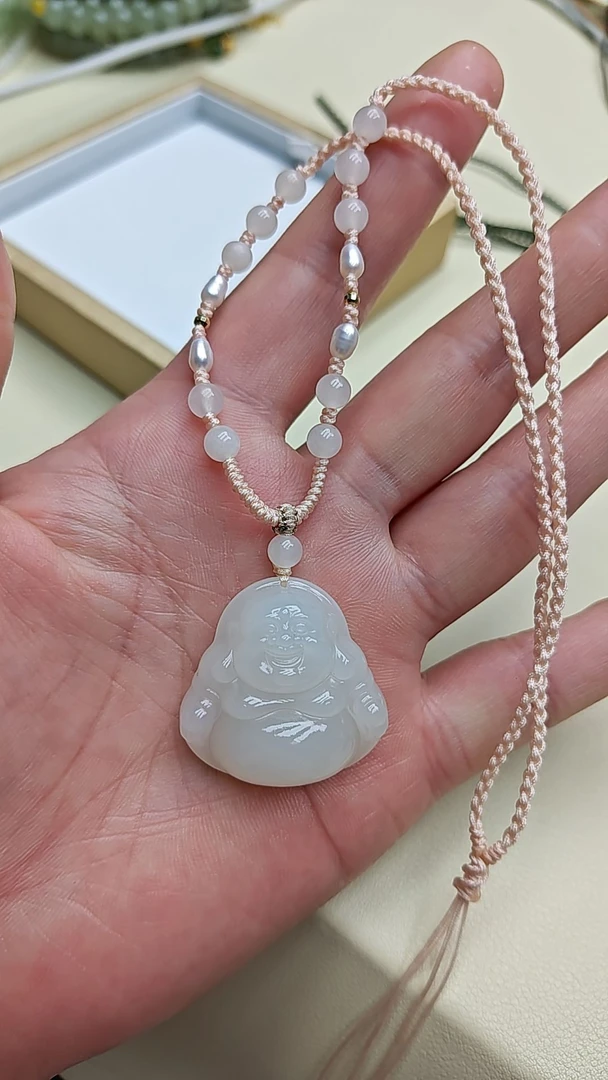 天然和田玉羊脂白玉佛公吊坠，无杂质无裂纹，30m