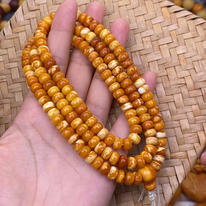 爵***爷蜜蜡未镶嵌裸石蜜蜡X