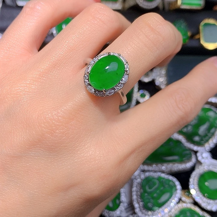 翡翠未镶嵌戒指戒指