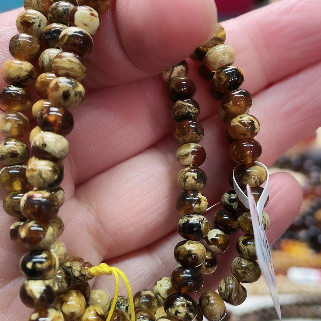 琥珀裸石未镶嵌30044六