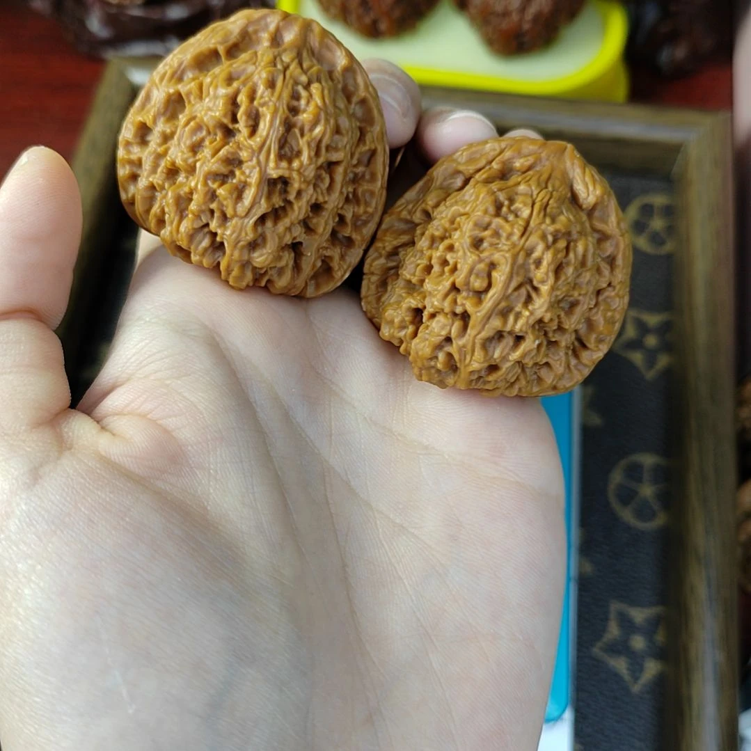 吊坠文玩核桃南疆石