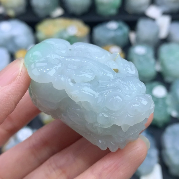 翡翠未镶嵌颈饰天然缅甸A货翡翠貔貅吊坠