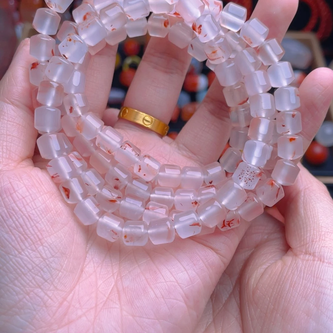 南红玛瑙珠宝奇石未镶嵌