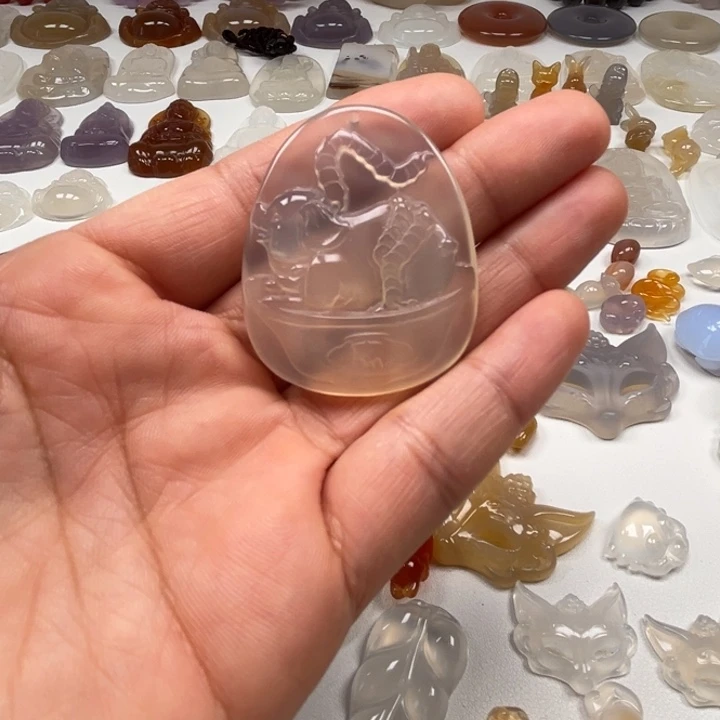 玛瑙/玉髓未镶嵌颈饰