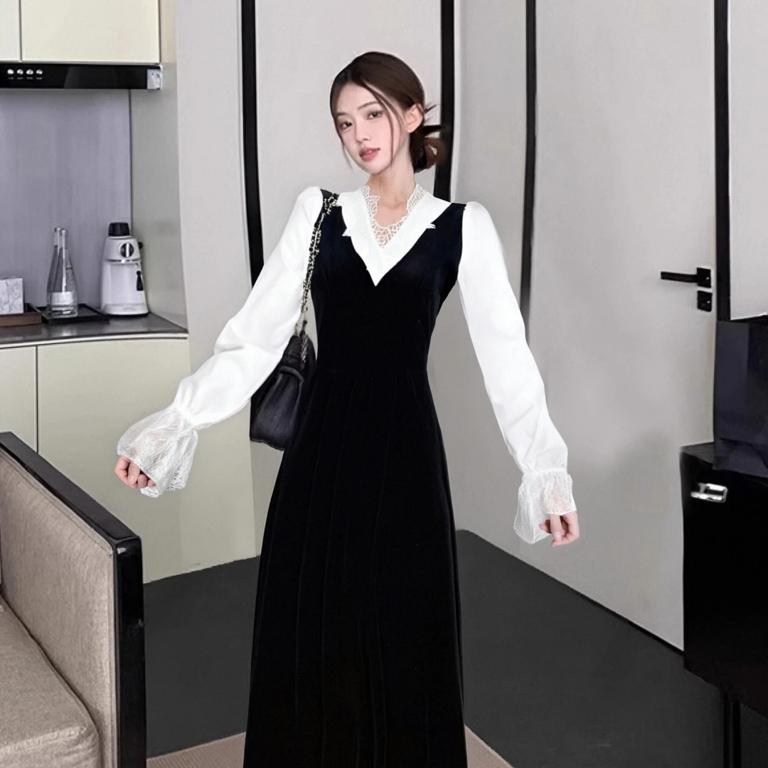 法式蕾丝拼接上衣丝绒百搭假两件连衣裙时尚显瘦赫本风裙子女2315