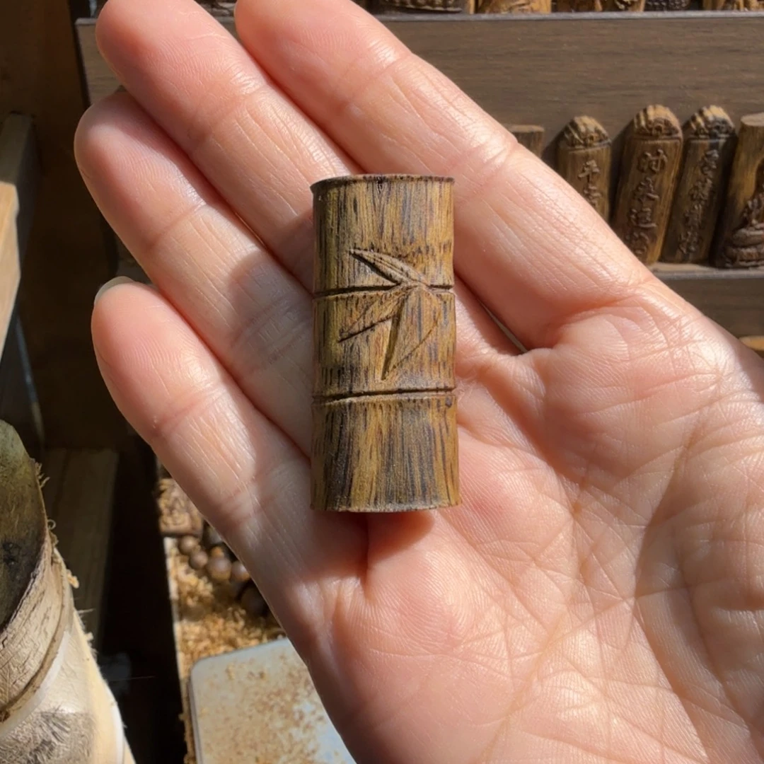 沉香沉香碎屑白棋楠竹节块料3.9克