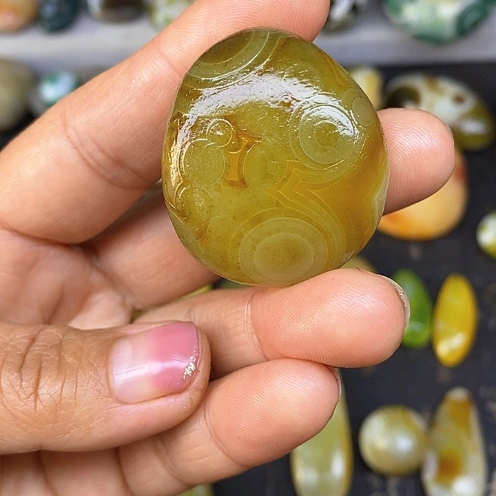 手把件奇石无孔饰品