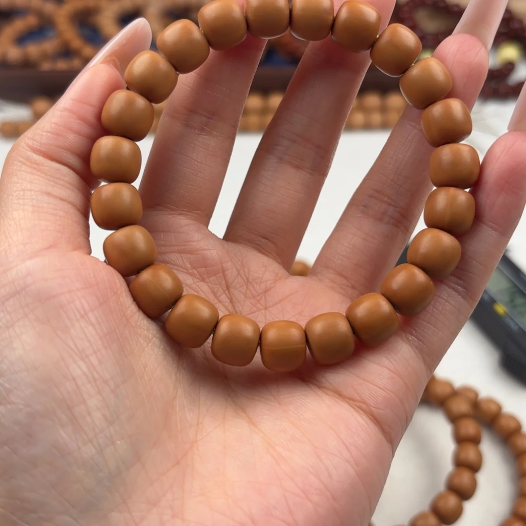 猴头核桃手串全品无暇老型10左右福利价