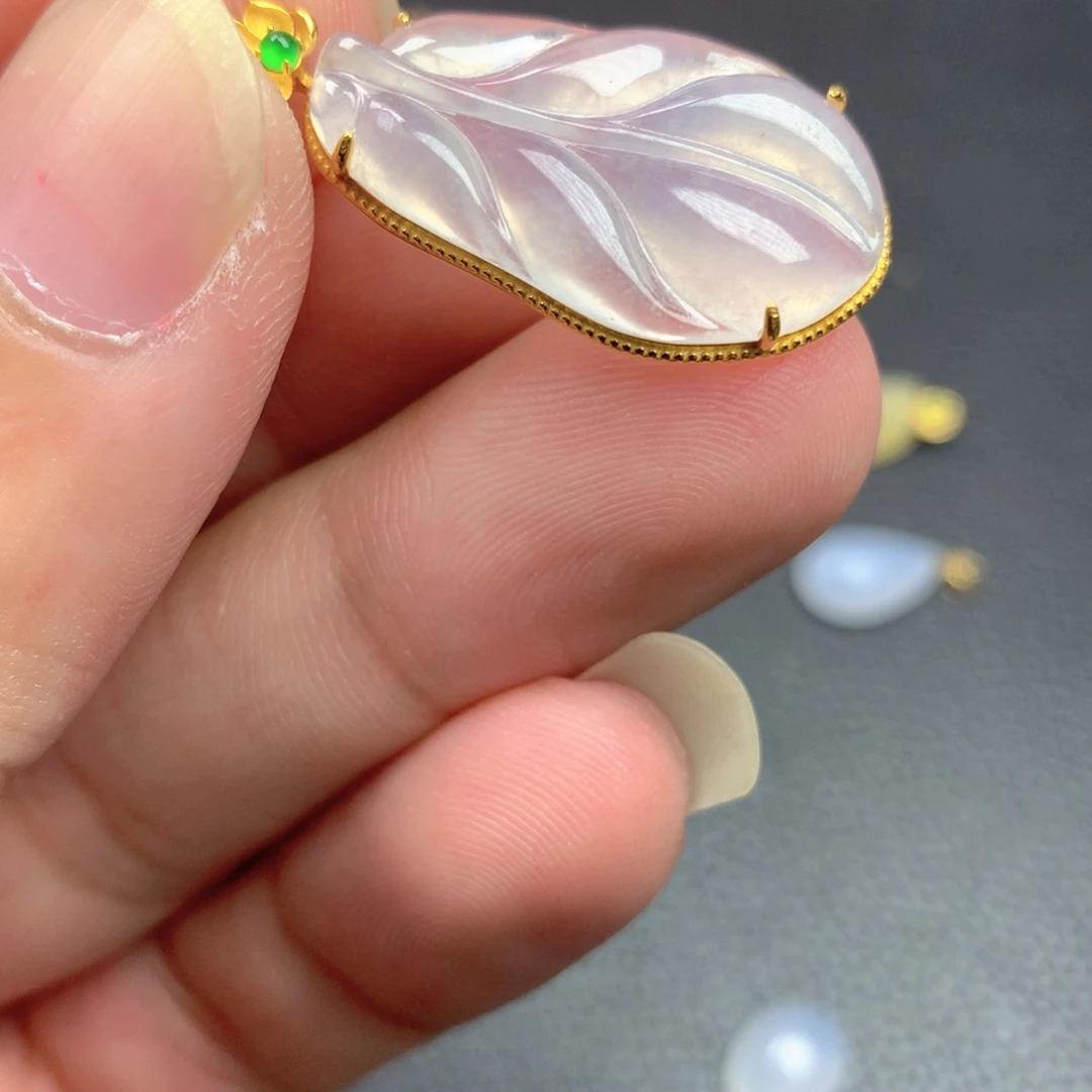 【闪购商品】翡翠18K金镶嵌颈饰翡翠