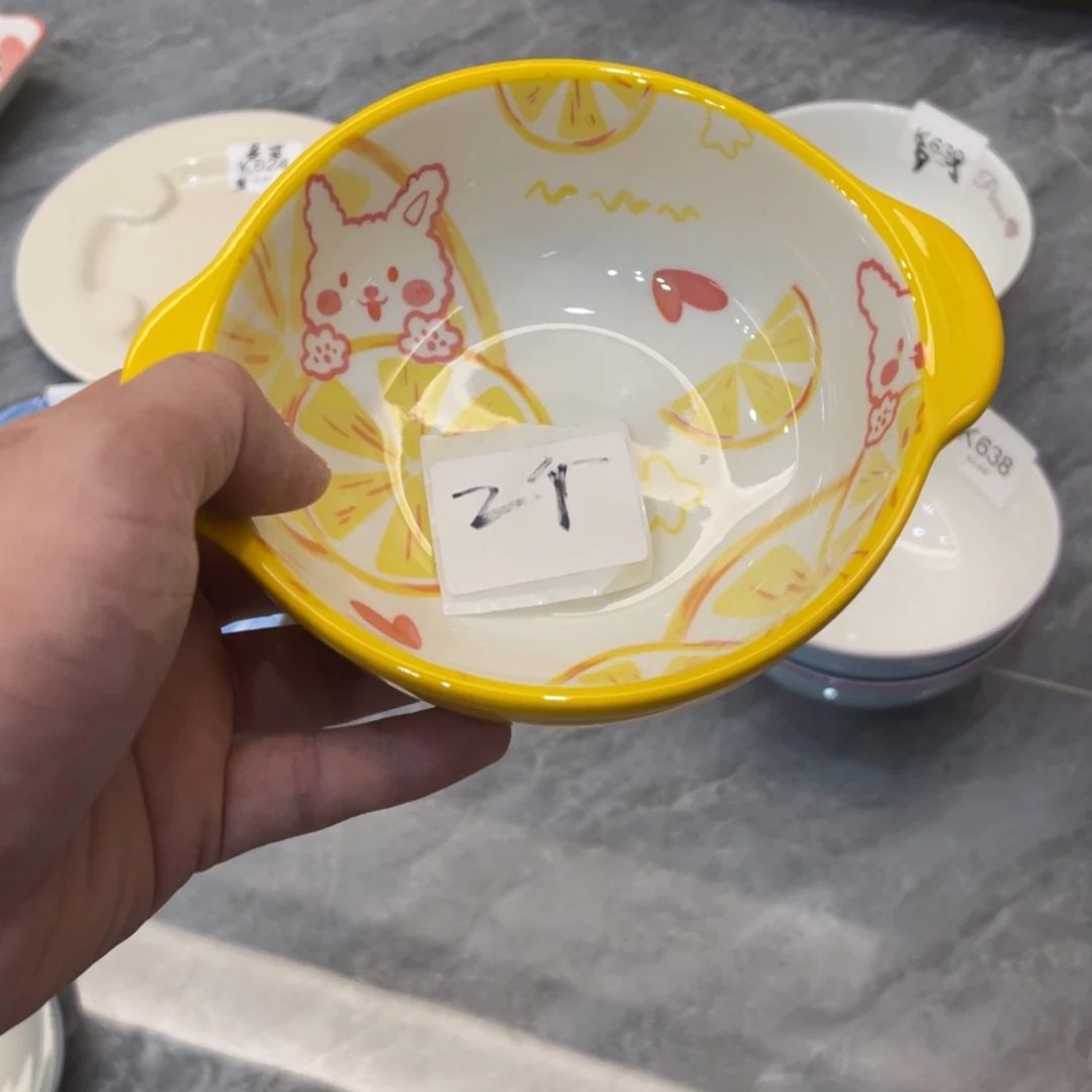 陶瓷微瑕餐具介意勿拍，满18飞！
