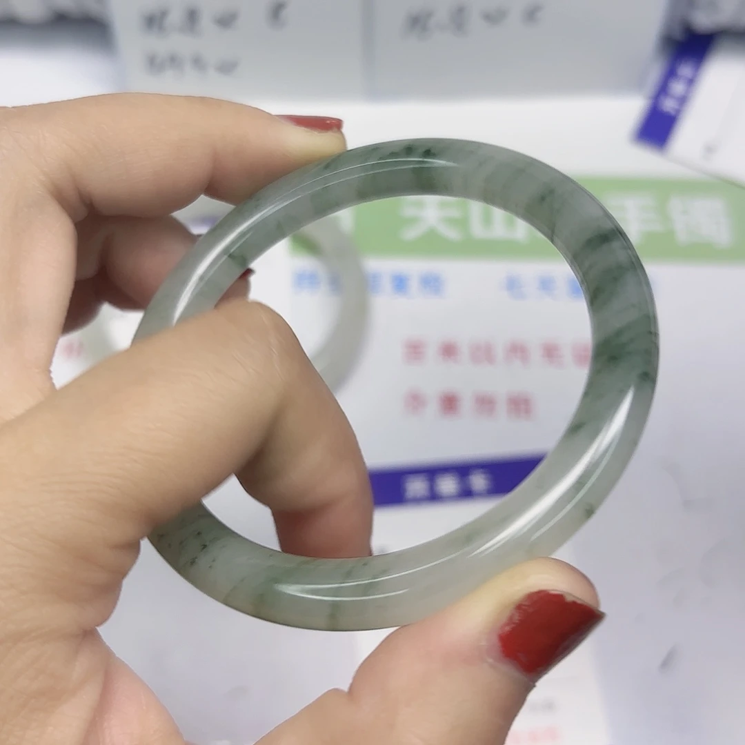 石英质玉未镶嵌手镯53/5858
