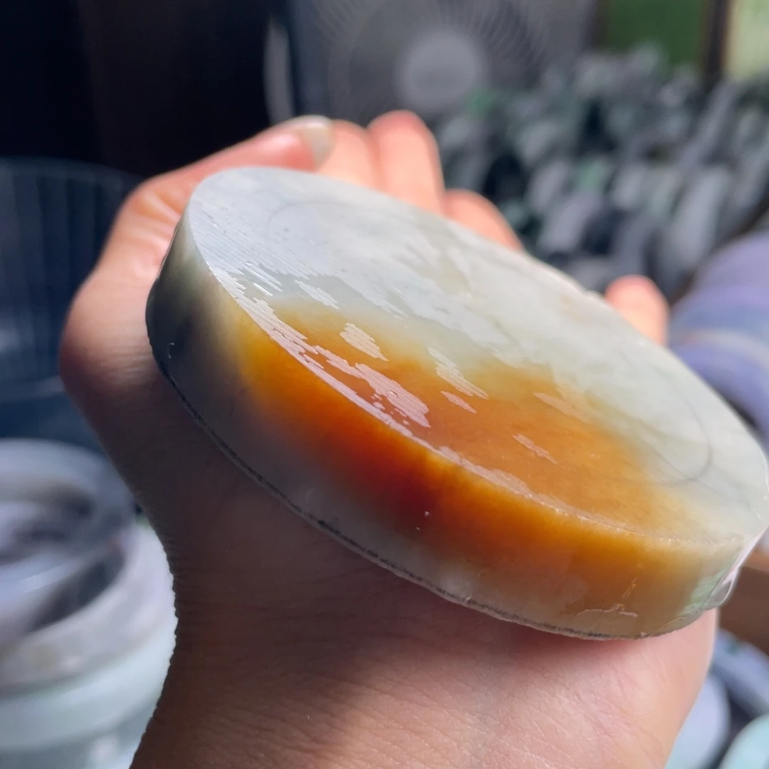 定制翡翠未镶嵌翡翠手镯