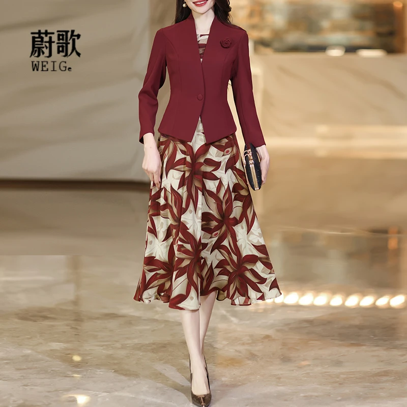 正式场合连衣裙女春季2025新款高级感气质显瘦减龄假两件裙子1890