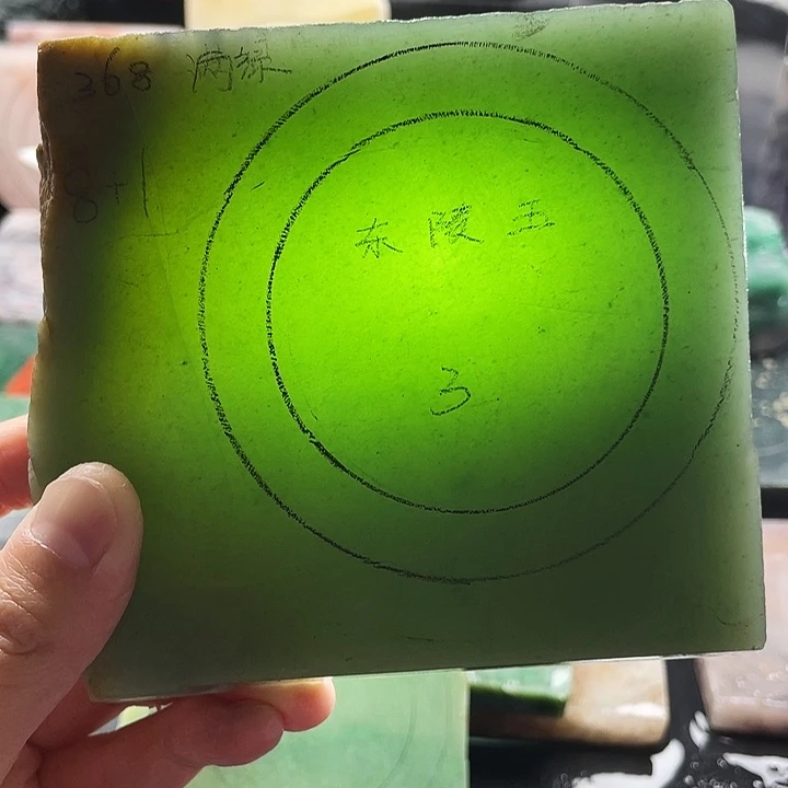 石英质玉未镶嵌手镯定制