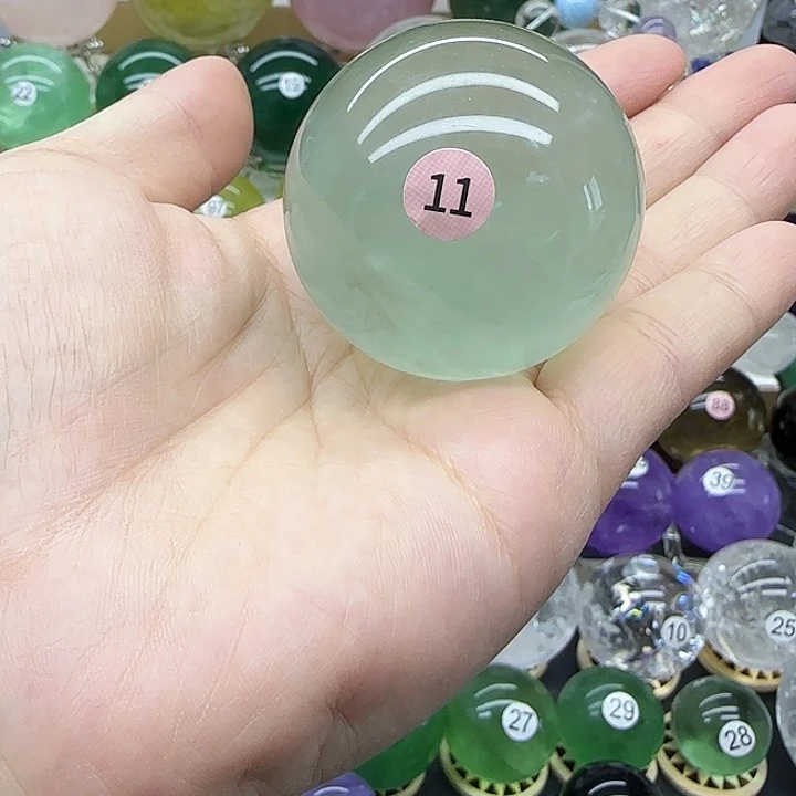 珠宝半成品水晶未镶嵌