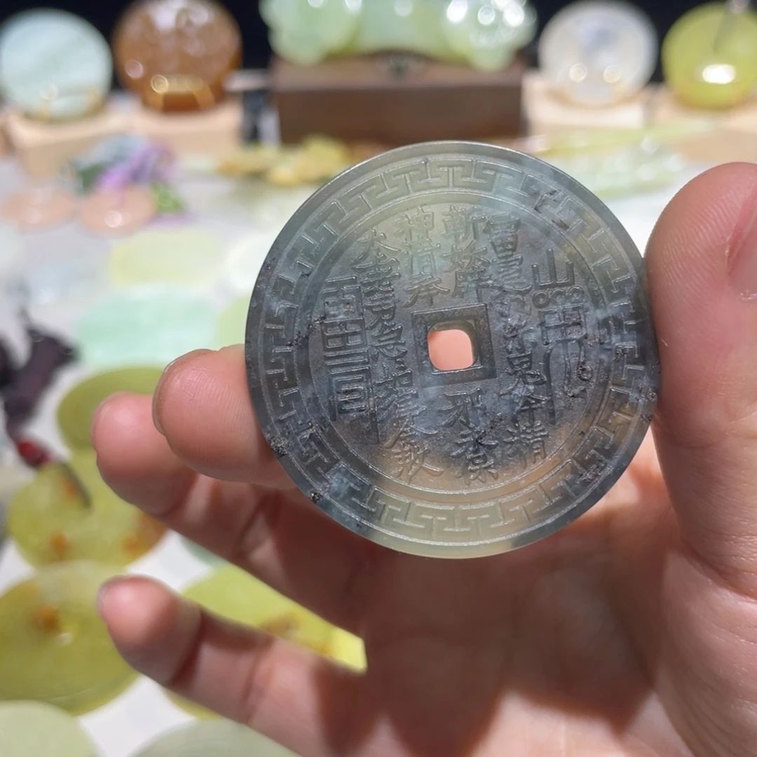 岫玉未镶嵌颈饰颈饰12