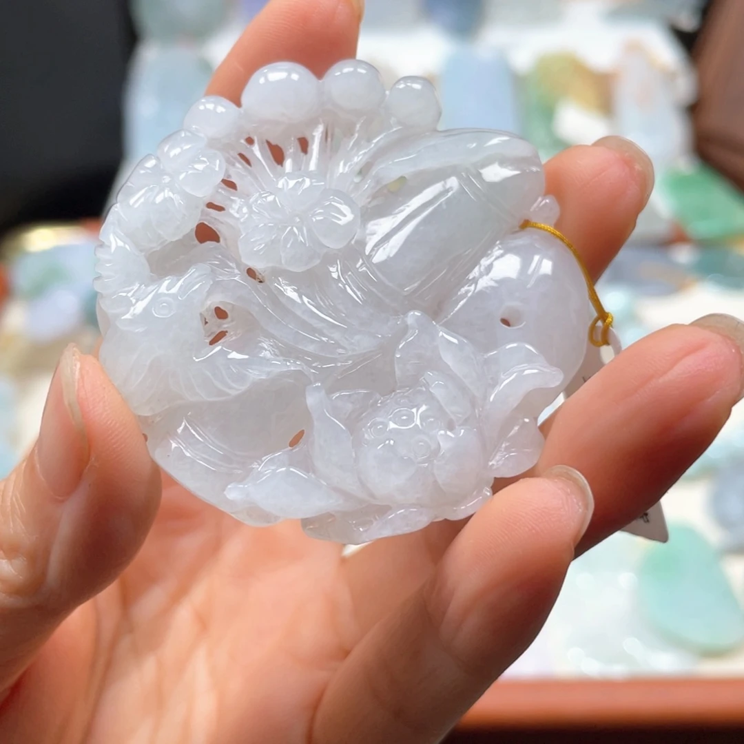 翡翠未镶嵌颈饰翡翠19