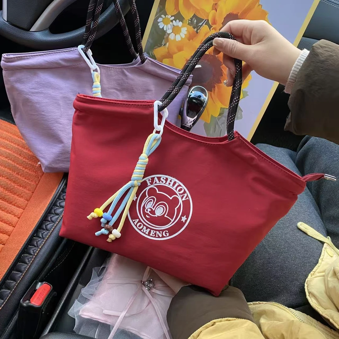 新款时尚手提卡通印花便携饭盒包零食妈咪包保温饭盒袋2512