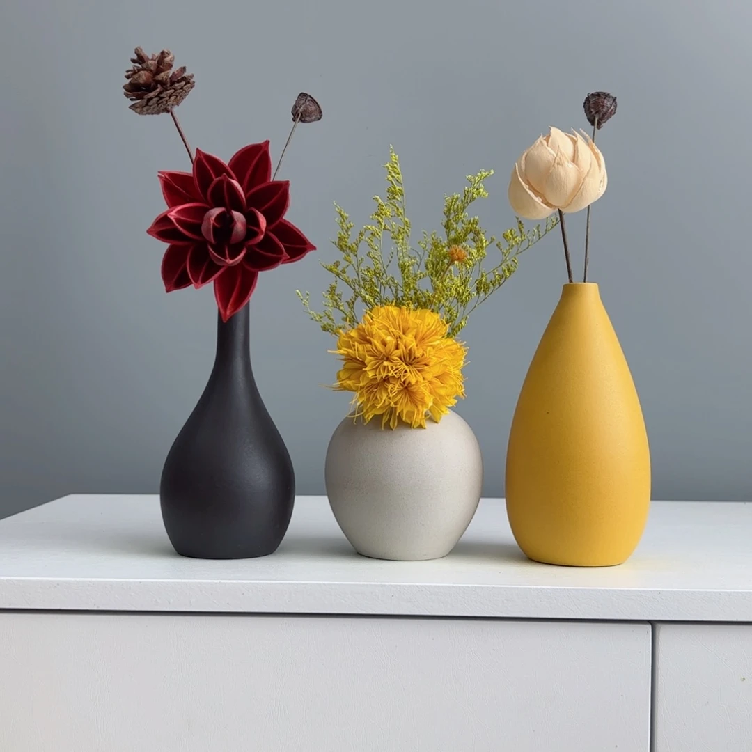 摆件陶瓷小花瓶摆件含花总高约20-30cm