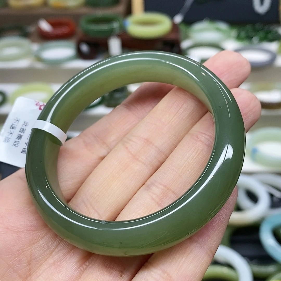【闪购商品】和田玉手镯未镶嵌