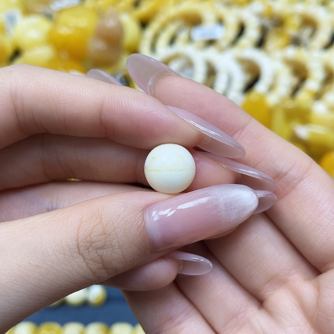 蜜蜡未镶嵌裸石圆珠11.5mm