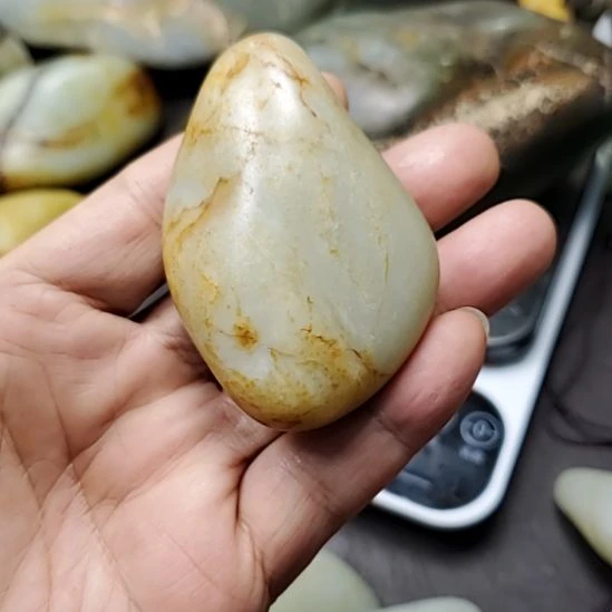 卧***禅和田玉（糖玉）未镶嵌挂件