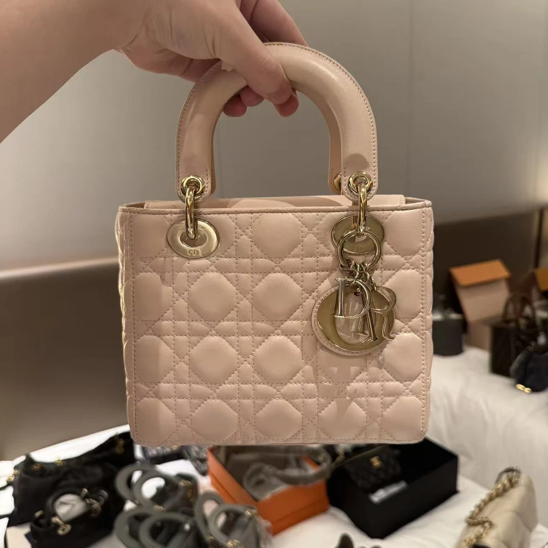 99新 DIOR/迪奥 Dior四格戴妃羊皮粉金时尚百搭包/JM0074