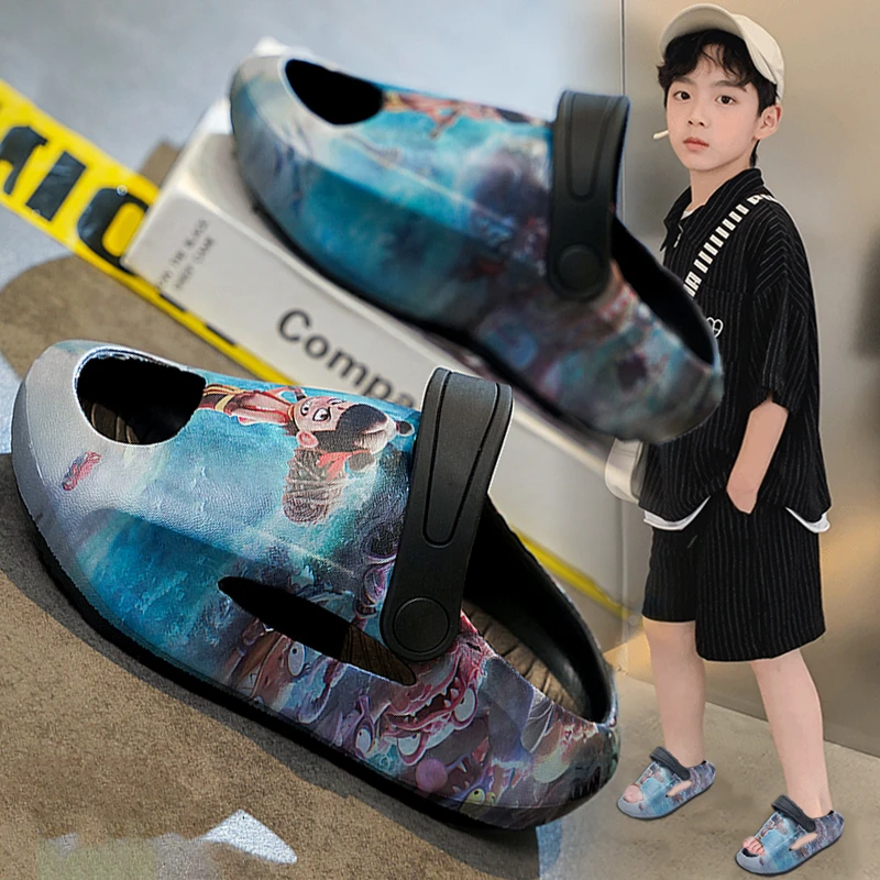 阿童木男童拖鞋夏季款儿童户外沙滩鞋男孩软底防滑哪吒凉拖中大童