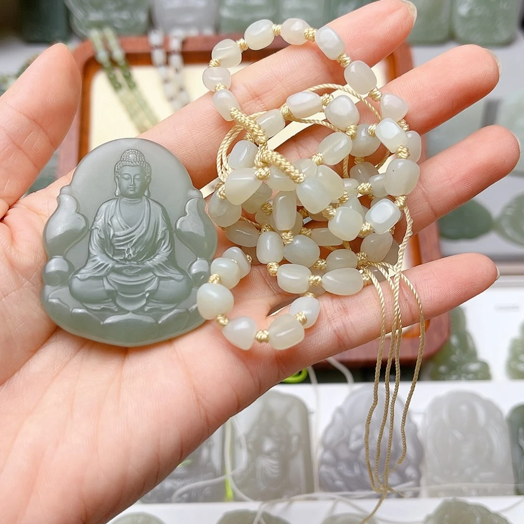 大***碗和田玉未镶嵌颈饰