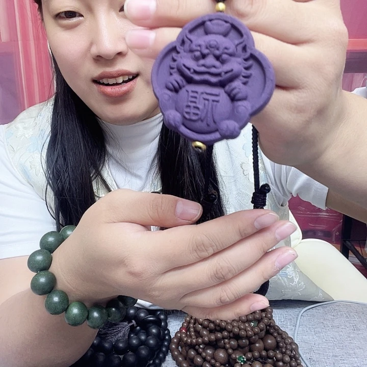 泥塑紫气东来麒麟牌子