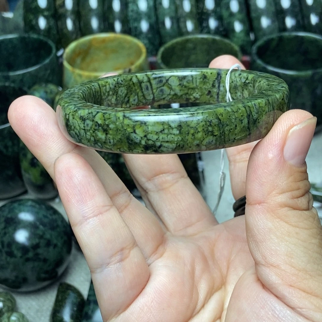 蛇纹石玉未镶嵌手镯昱*