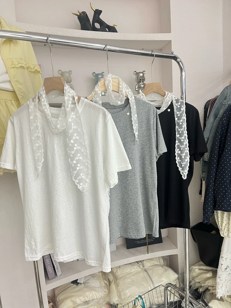 简单百搭款T 搭配蕾丝带 超好看！