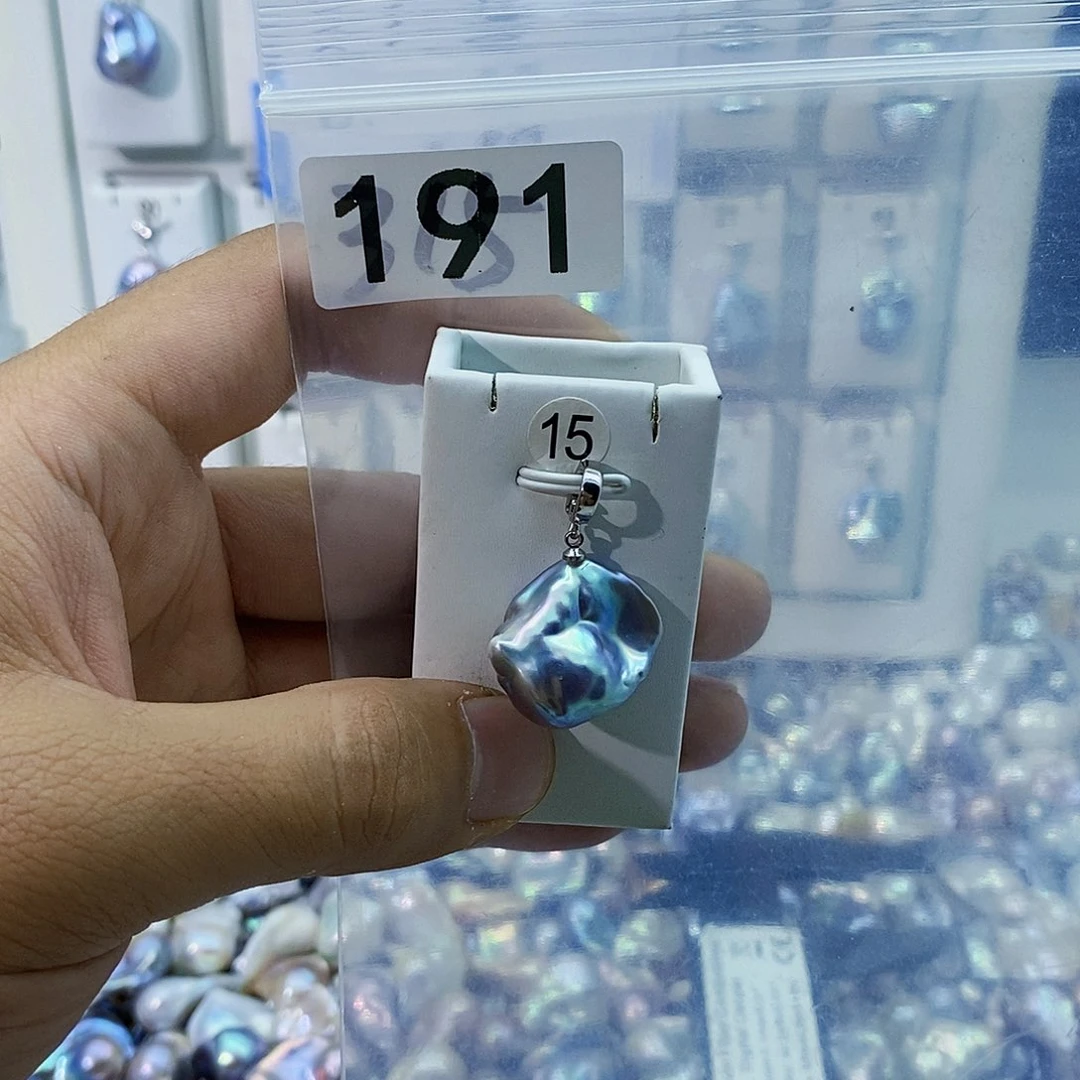 淡水珍珠合金颈饰