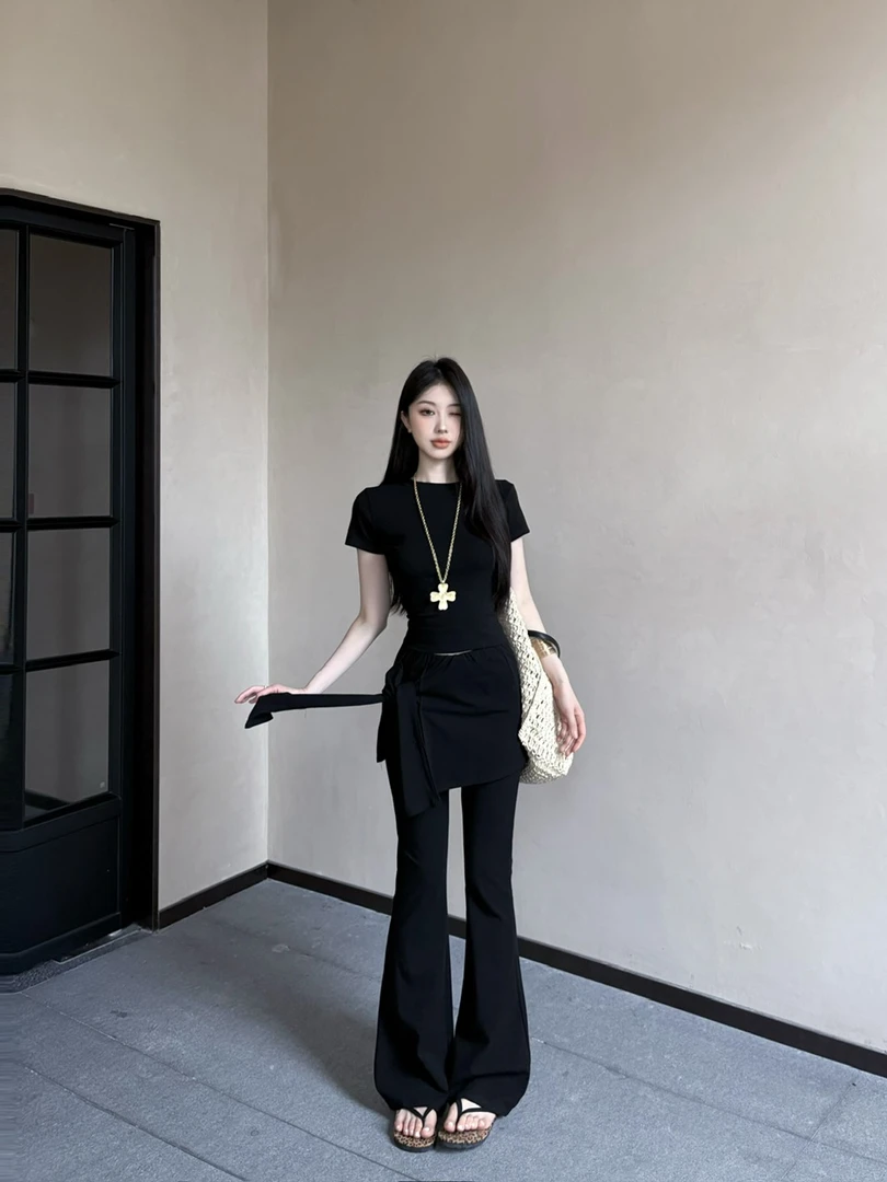 夏季新款修身显瘦短袖正肩T恤上衣假两件微喇叭休闲裤两件套女潮