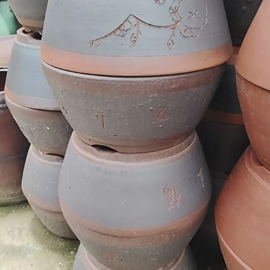 口33*15 微霞两个 黑刻绘