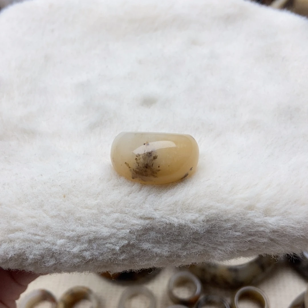 未镶嵌手镯石英质玉卡19加馒头戒指128米