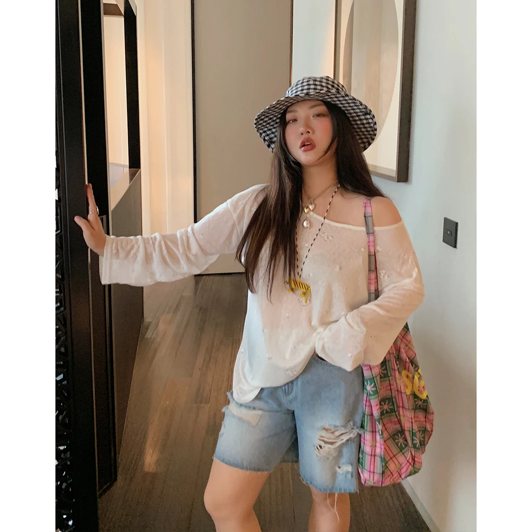 Dazi金大支 5.16/20:00pm上新 露背碎花防晒长袖T恤女上衣
