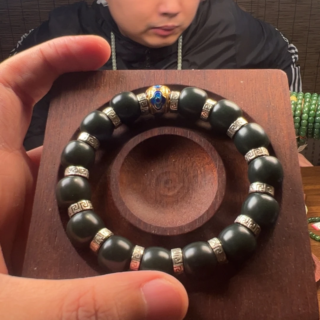 和田玉未镶嵌手链