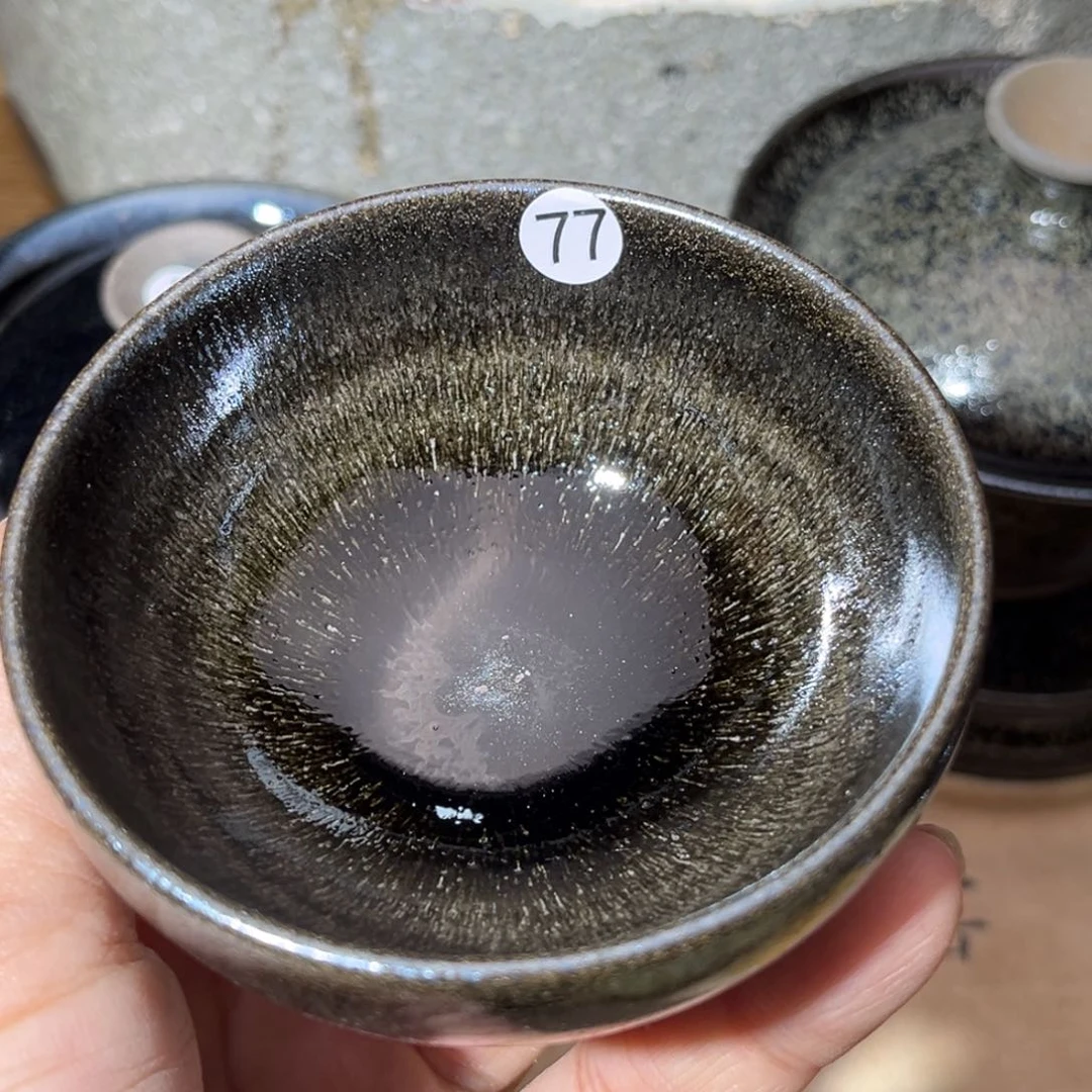 茶盏义兴龙窑坚持真柴烧