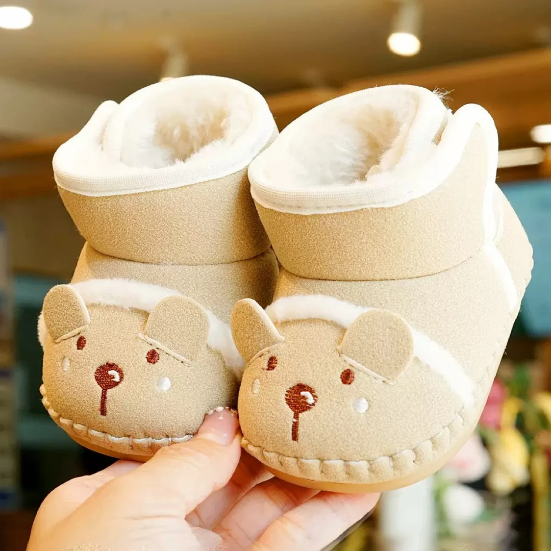 婴儿鞋子软底防滑冬季加绒加厚初学者宝宝鞋子0-岁学步鞋保暖