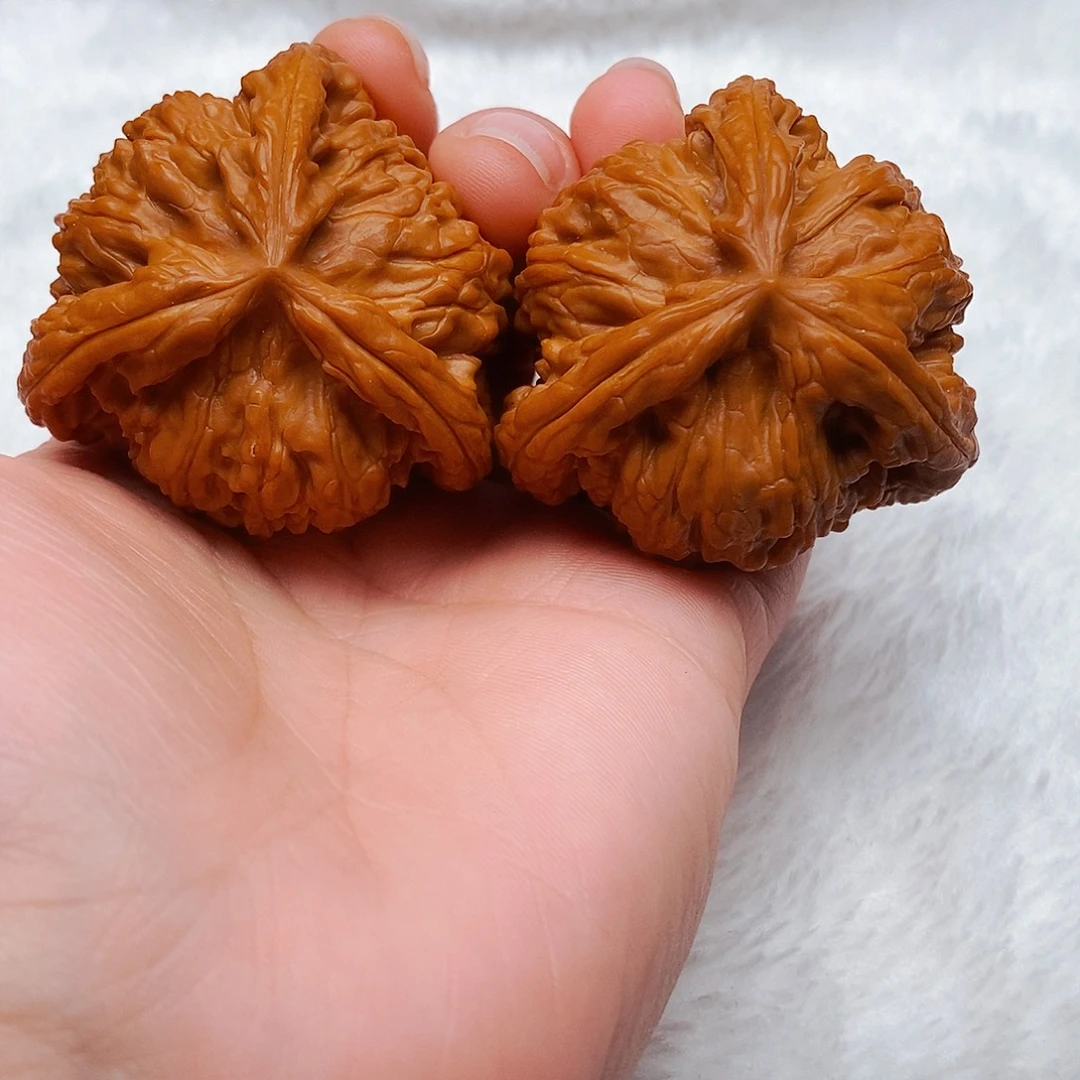 紫***花文玩核桃吊坠三棱